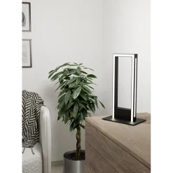 Bordslampa Savilanas