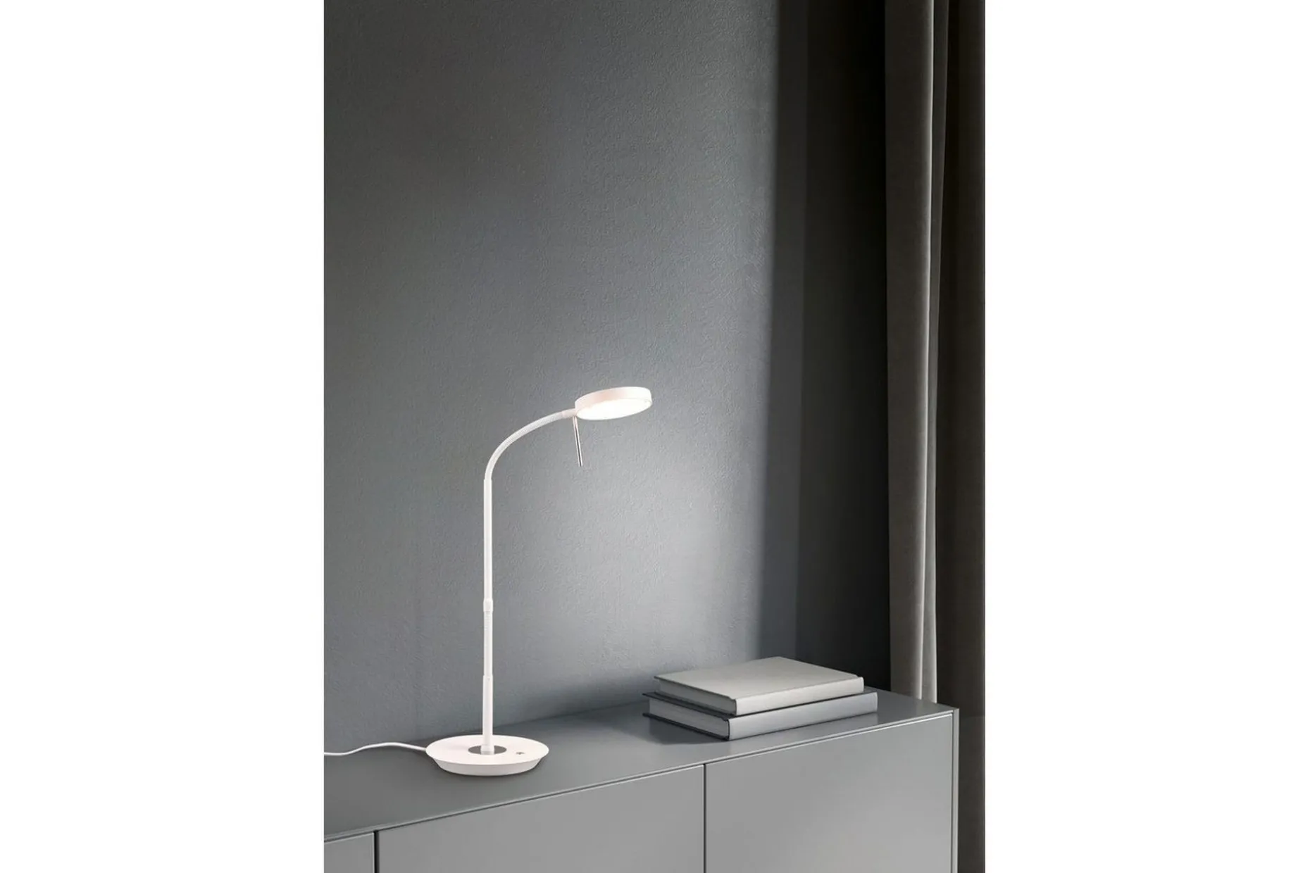 Bordslampa TRIO Monza Mattvit