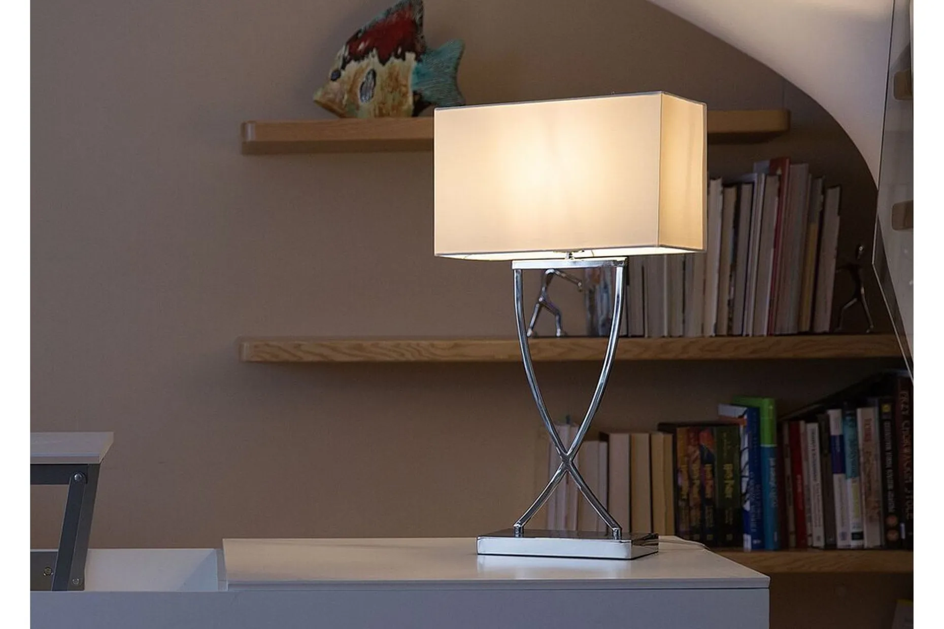 Bordslampa Yasuni 20 cm