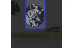 Canvastavla med LED-belysning - Astronaut som spelar gitarr i rymden