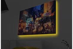 Canvastavla med LED-belysning - Livlig stadsbild med nattliv och bilar