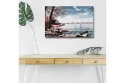 Canvastavla med LED-belysning - Lugn sjölandskap med båtar och blommande träd