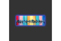 Canvastavla med LED-belysning - Färgglad stadsbild med horisontlinje och reflektioner i vatten
