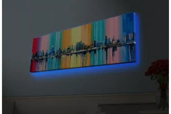 Canvastavla med LED-belysning - Färgglad stadsbild med horisontlinje och reflektioner i vatten