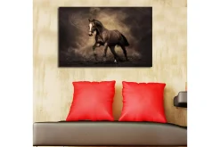 Canvastavla med LED-belysning 45x70 cm - Stolt häst i rörelse