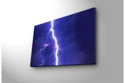 Canvastavla med LED-belysning - Blixtrande himmel med dramatiska moln