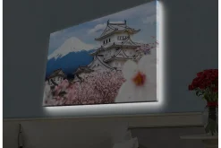 Canvastavla med LED-belysning - Vacker japansk slott med körsbärsblommor och Mount Fuji i bakgrunden