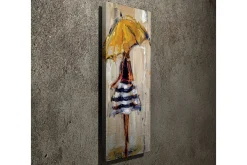 Canvastavla 30x80 cm - Kvinna med gul paraply och randig klänning