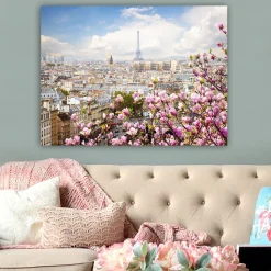 Canvastavla 70x100 cm - Vacker vy över Paris med Eiffeltornet omgiven av blommande körsbärsträd