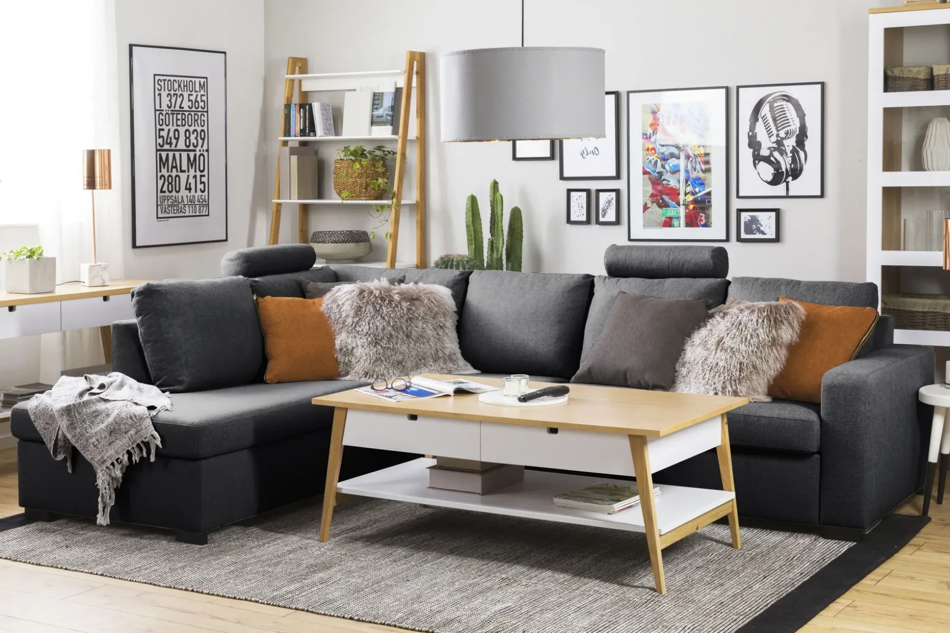 Crazy Limited Edition 4-sits Vänstervänd L-formad Schäslongsoffa i Tyg