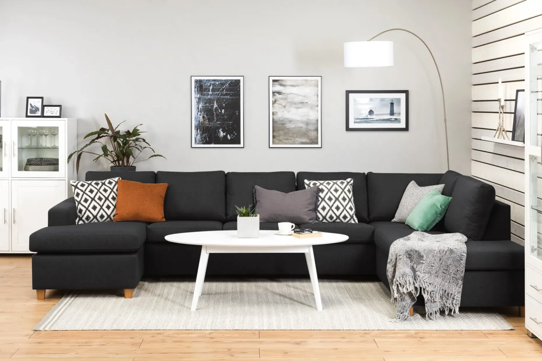 Crazy 5-sits Högervänd U-formad X-Large Soffa med Divan och Schäslong i Tyg