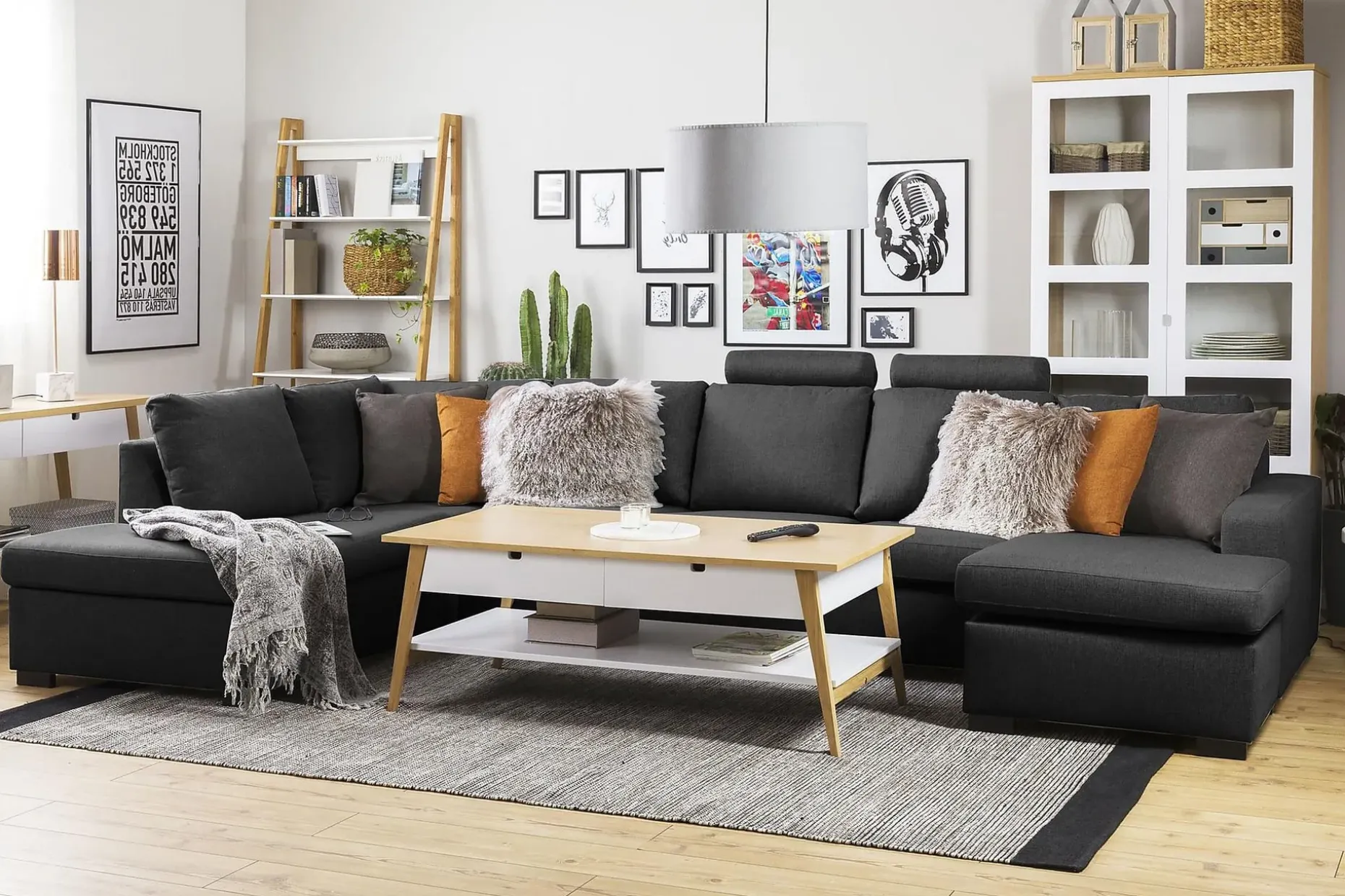 Crazy 5-sits Vänstervänd U-formad X-Large Soffa med Divan och Schäslong i Tyg