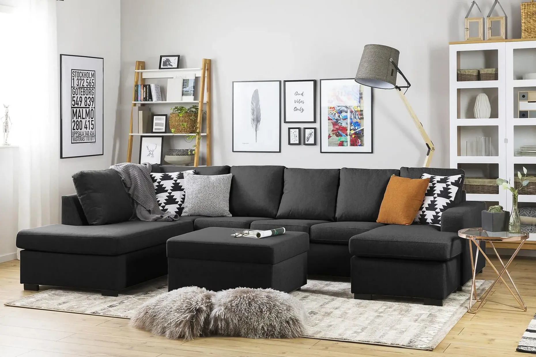 Crazy 5-sits Vänstervänd U-formad Soffa med Divan och Schäslong i Tyg