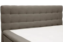 Hilton Komplett Sängpaket 180x200 cm Kontinentalsäng med rutad sänggavel