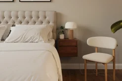 Hilton Lyx Komplett Sängpaket 180x200 cm Kontinentalsäng med knappad sänggavel