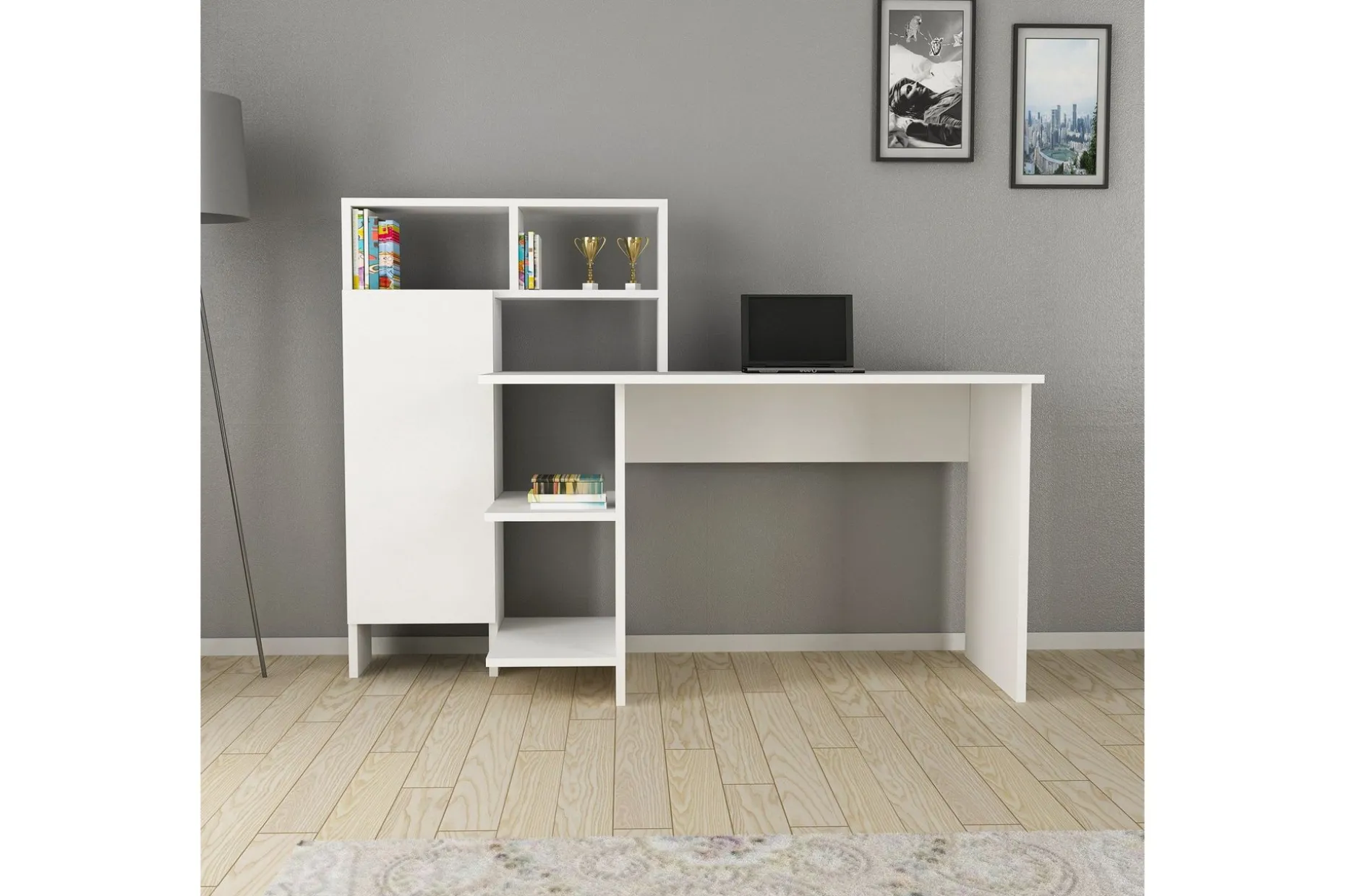Irbene Skrivbord 135 cm med Förvaring Hyllor + Skåp