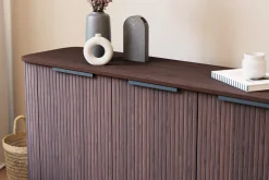 Kopparbo Sideboard med Förvaring Ribbad