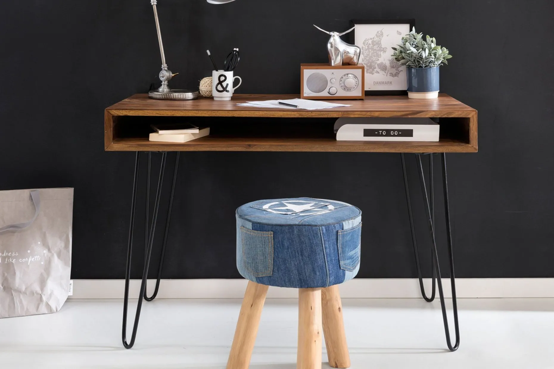 Langner Skrivbord 110 cm med Förvaring Hylla
