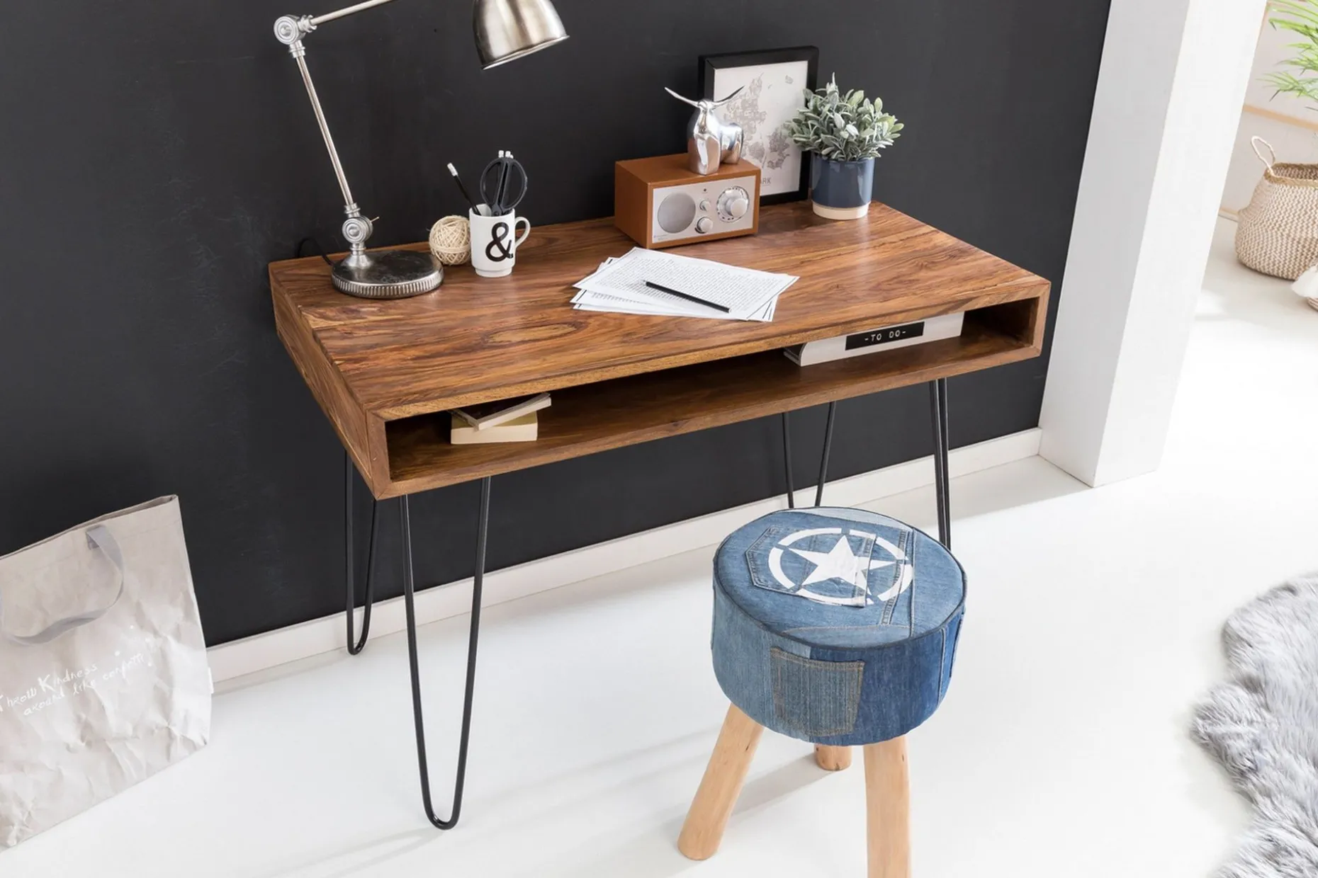 Langner Skrivbord 110 cm med Förvaring Hylla