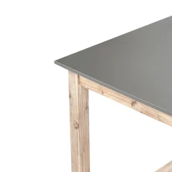 Matgrupp utomhus med Bänkar Notteri Betong