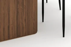 Noira Ovalt Matbord 220 cm med 6 Sawako Stolar