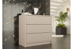 Novaj Highboard