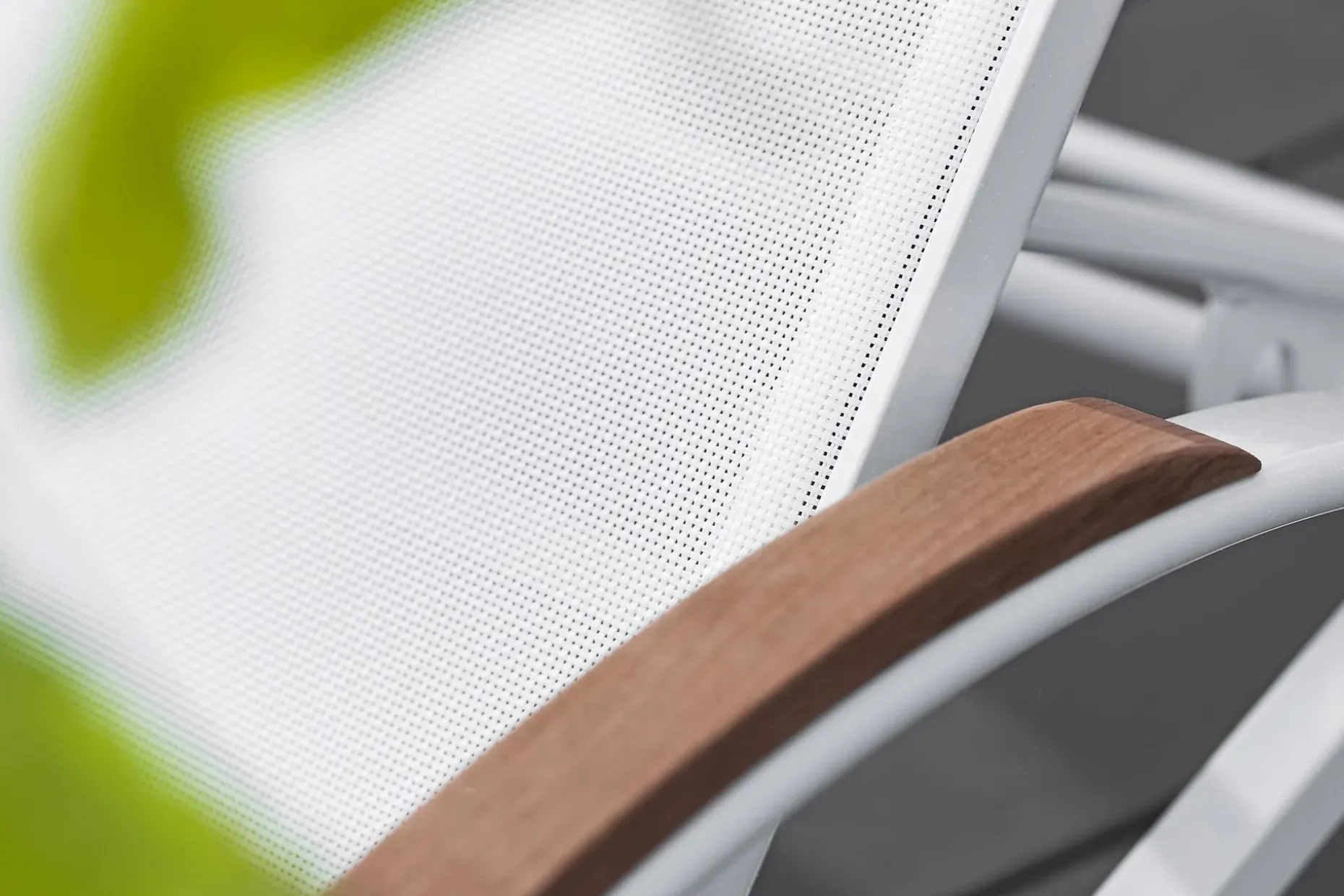 Nydala Solsäng Vit/Teak
