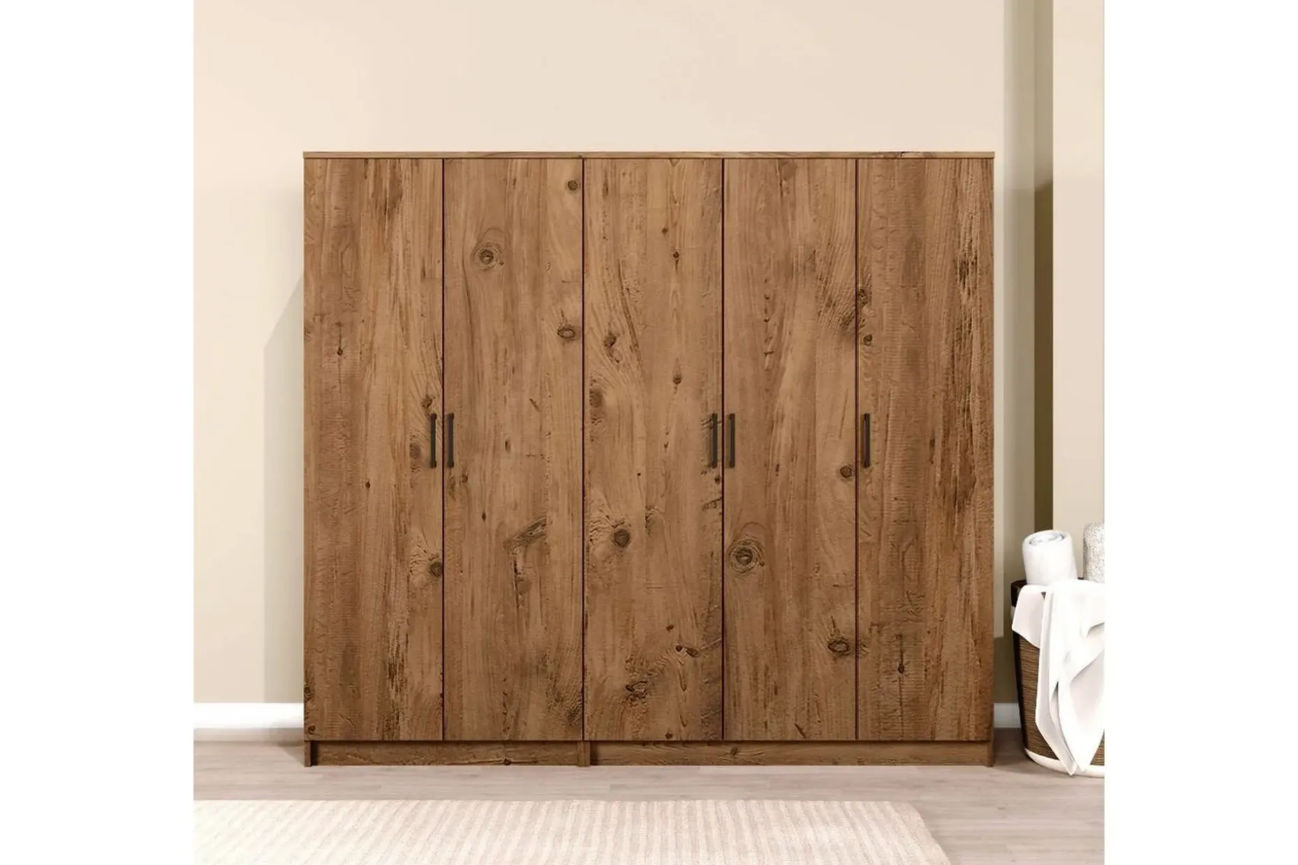 Olera Garderob 200x180 cm