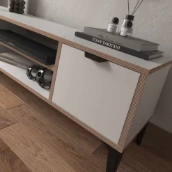 Olyros Tv-bänk 140 cm