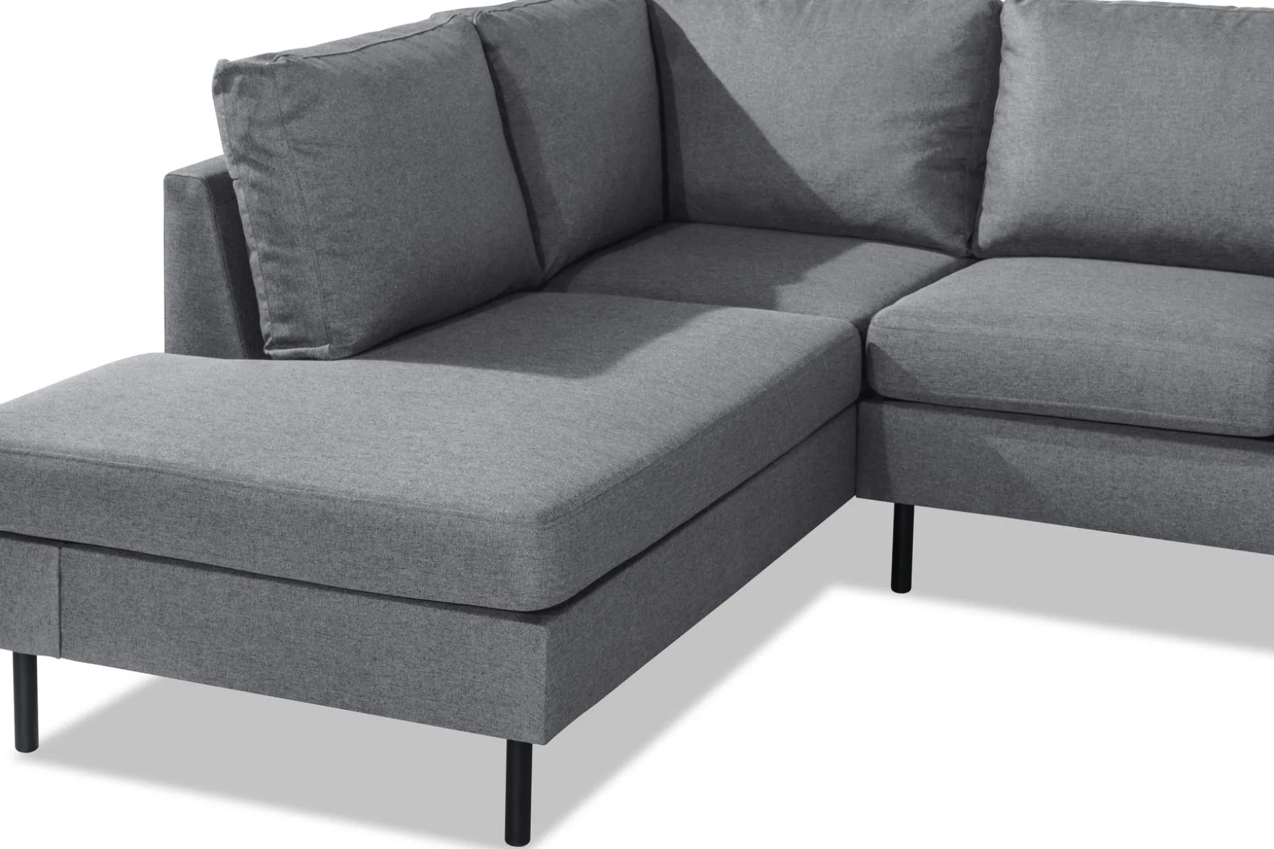 Peppe 4-sits Vänstervänd L-formad Schäslongsoffa i Tyg