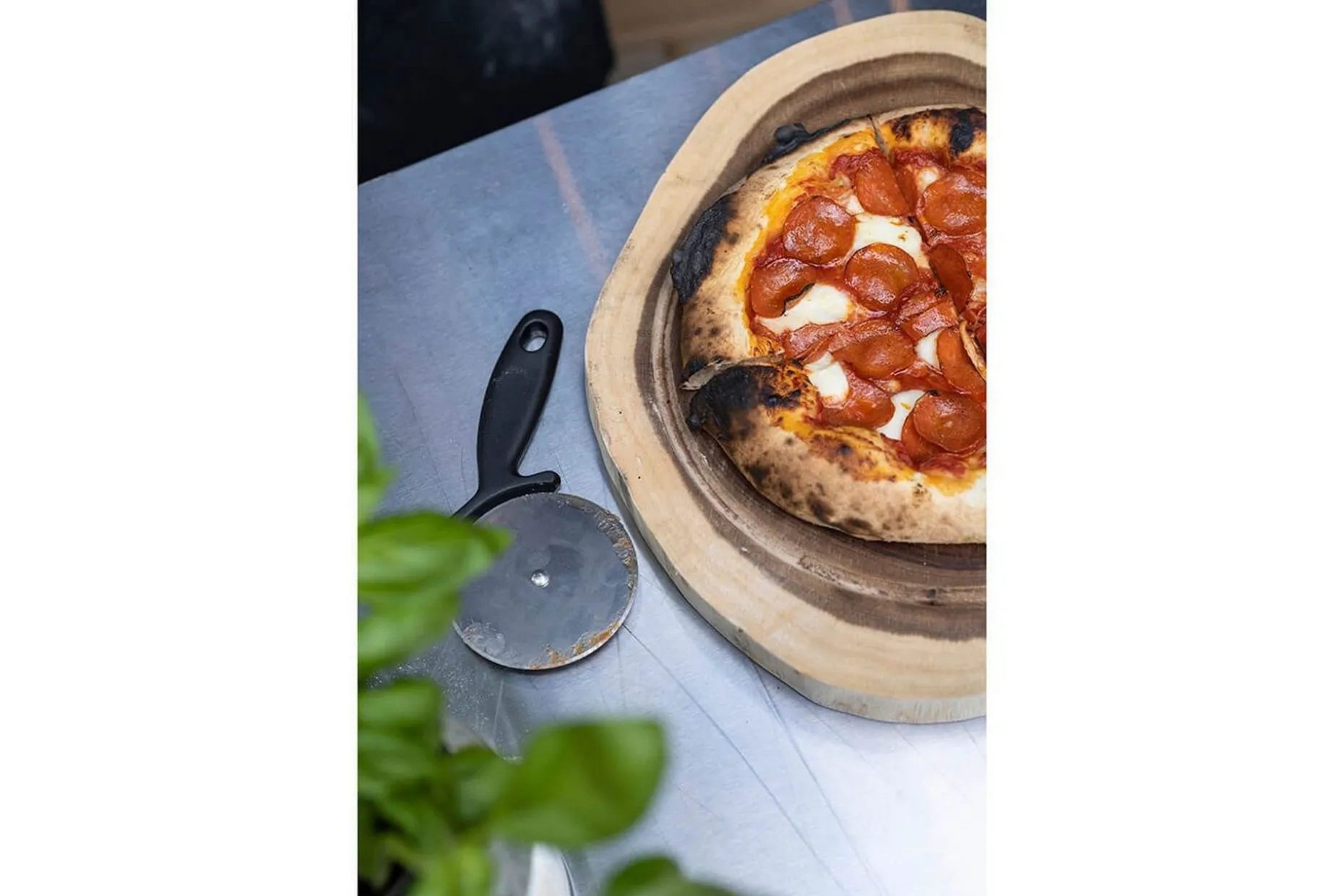 Pizzaskärare Mustang