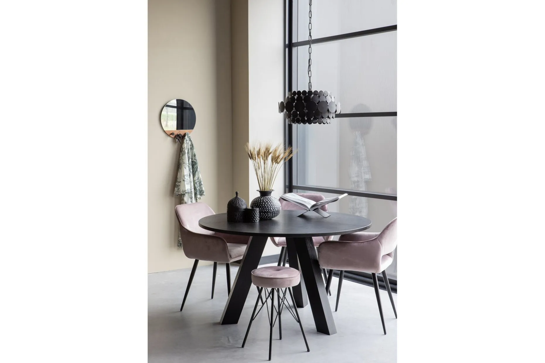 Reba Matbord 129 cm Rund