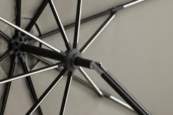 Sabal Parasoll 270 cm med LED