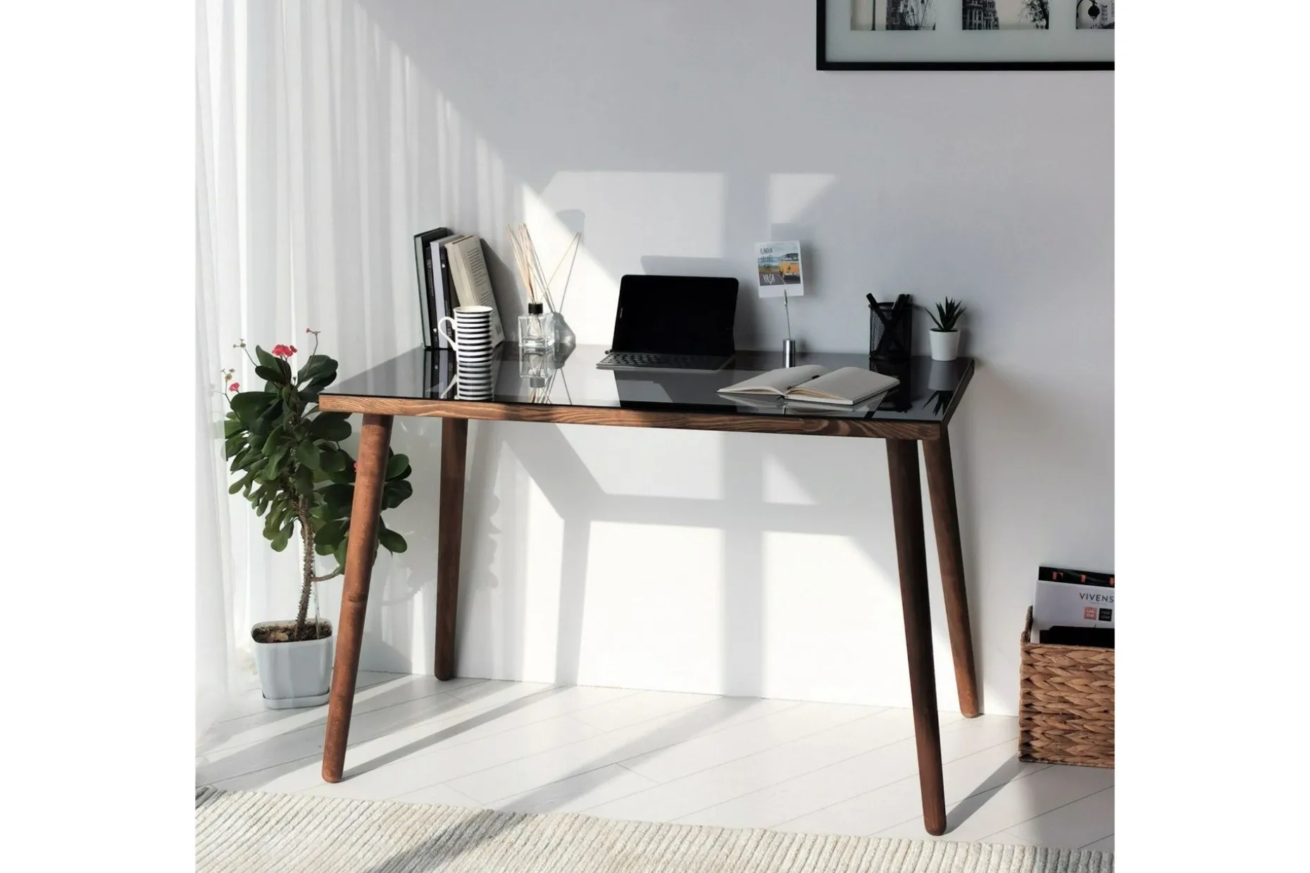 Sabani Skrivbord 110 cm