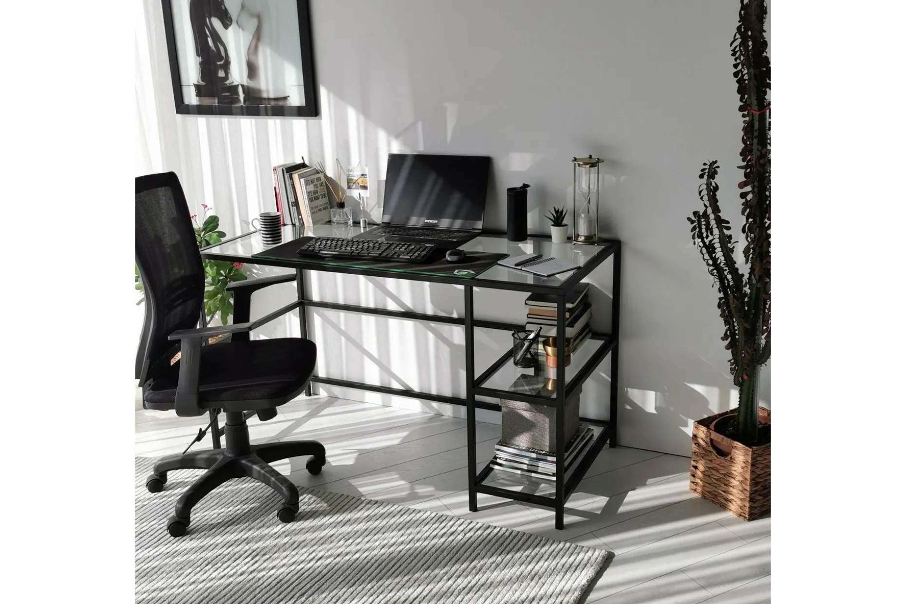 Sabani Skrivbord 130 cm med Förvaring 2 Hyllor