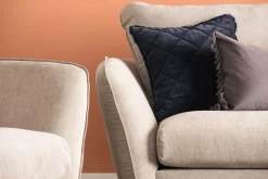 Trend Lyx 4-sits Högervänd L-formad Schäslongsoffa i Tyg