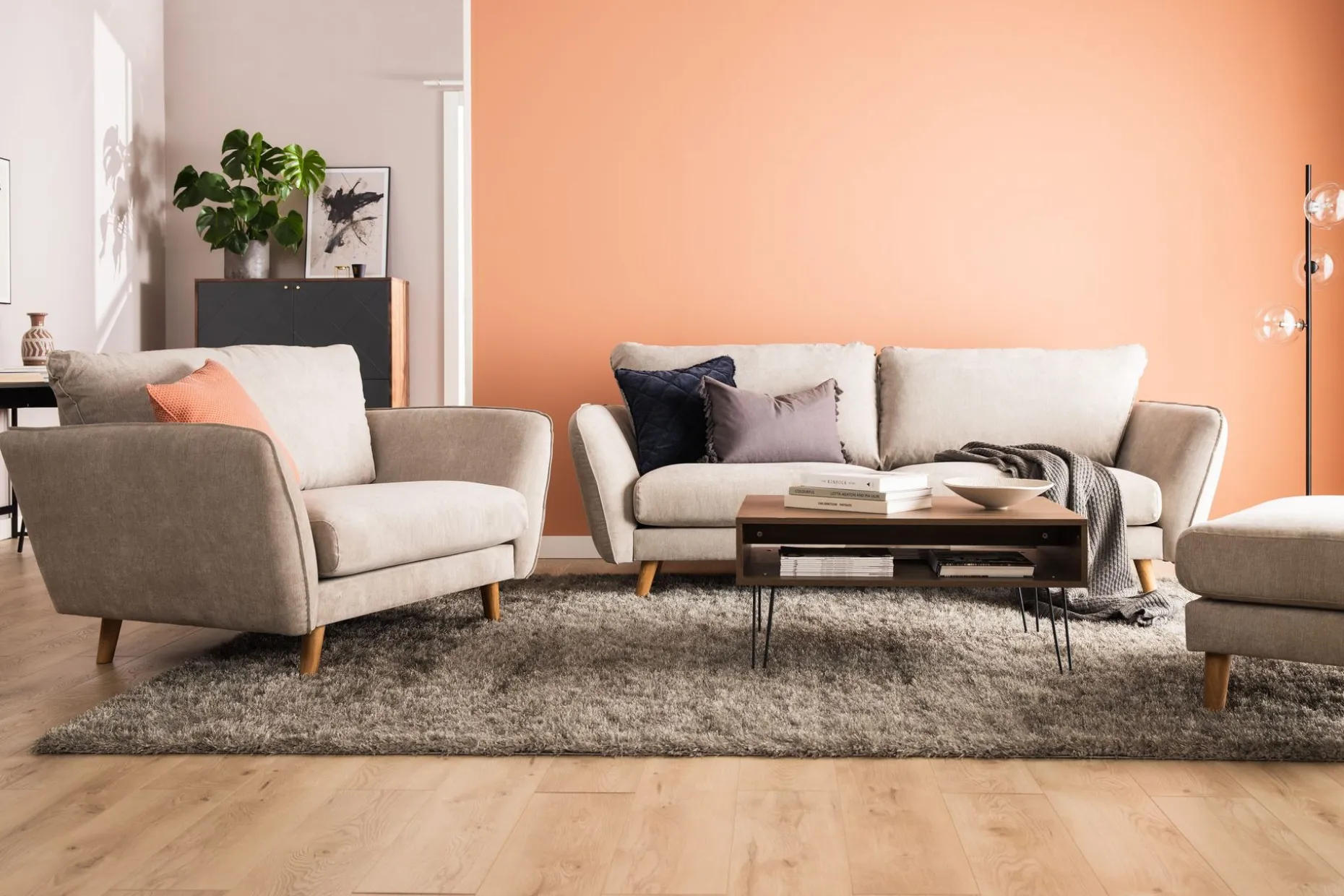 Trend Lyx 4-sits Högervänd L-formad Schäslongsoffa i Tyg