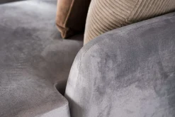 Trend 4-sits Högervänd L-formad Schäslongsoffa i Sammet