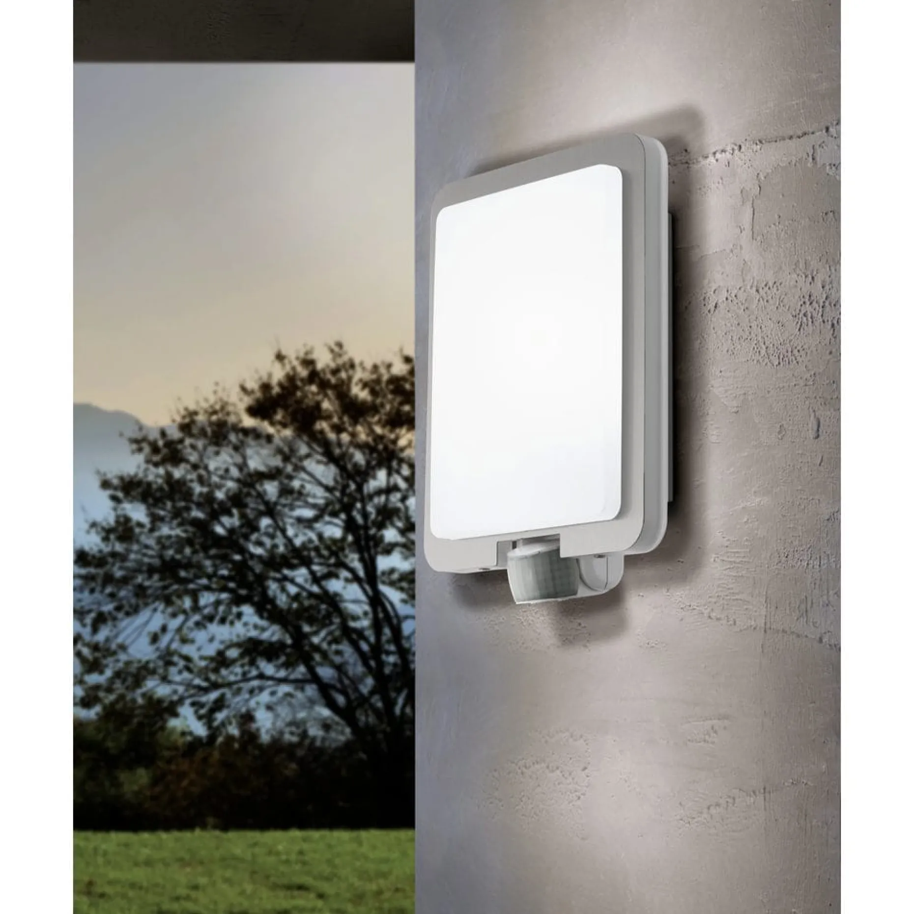 Vägglampa Mussotto