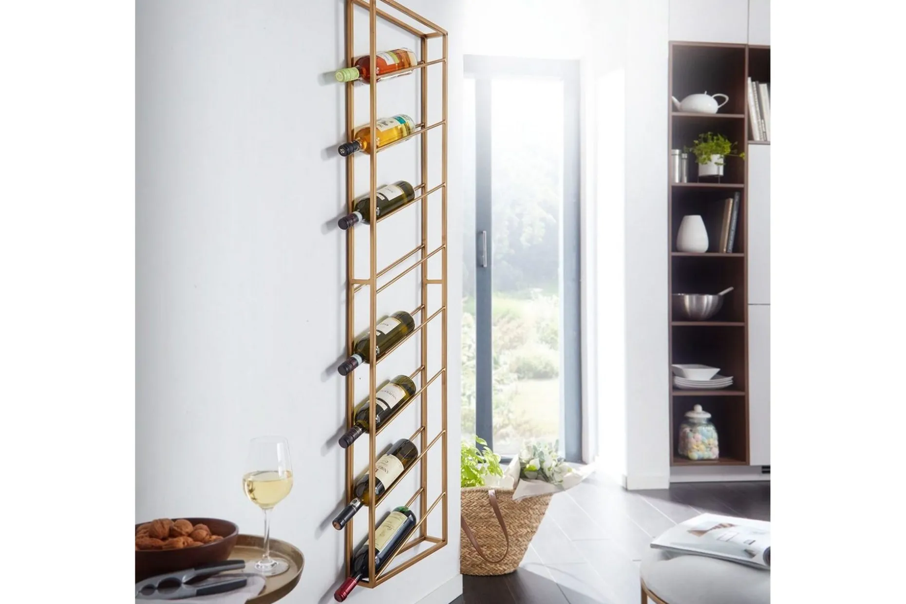Vinställ Wohnling väggmonterad, plats för 8 flaskor, pulverlackerad metall, industriell loftstil Guld